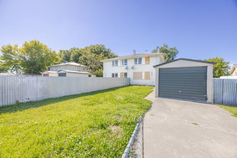 Photo of property in 804-806 Takapu Place, Camberley, Hastings, 4120