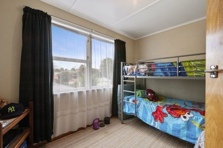 Photo of property in 98 Elizabeth Drive, Tokoroa, 3420