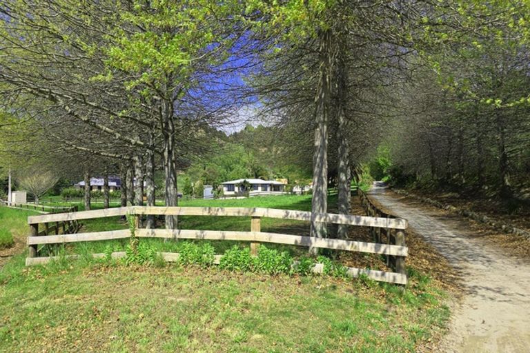 Photo of property in 347 Hill Road, Eskdale, Napier, 4182