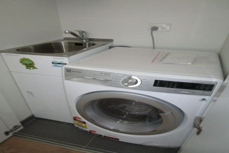 Photo of property in 50 Kilmore Street, Christchurch Central, Christchurch, 8013