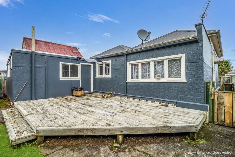 Photo of property in 44 Pitt Street, Whanganui, 4500