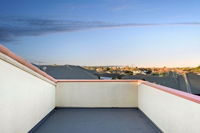 Photo of property in 21 Portobello Way, Huntington, Hamilton, 3210