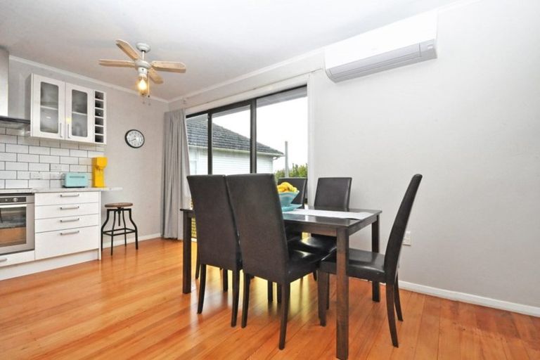 Photo of property in 3 Percival Street, Manurewa, Auckland, 2102