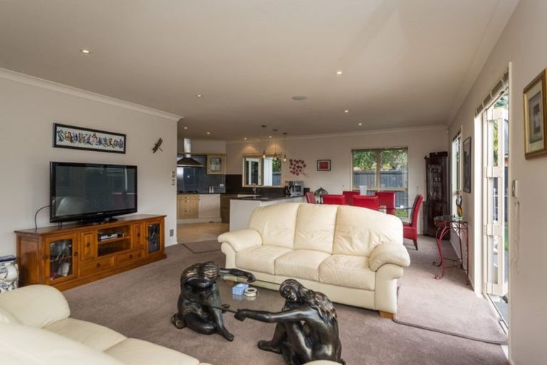 Photo of property in 25 Pewter Place, Northwood, Christchurch, 8051