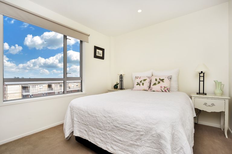 Photo of property in 301/160a Hobsonville Point Road, Hobsonville, Auckland, 0616