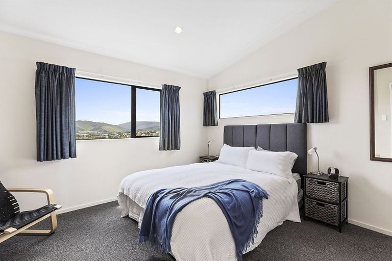 Photo of property in 28c James Cook Drive, Whitby, Porirua, 5024