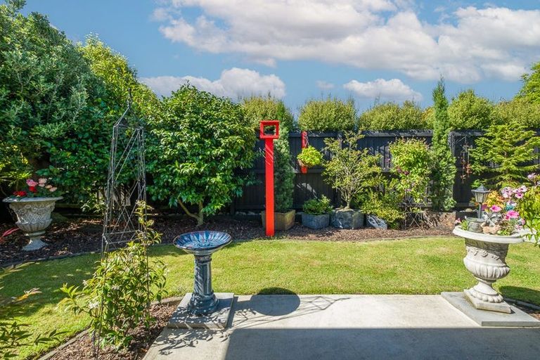 Photo of property in 9 Clinton Lane, Woolston, Christchurch, 8062