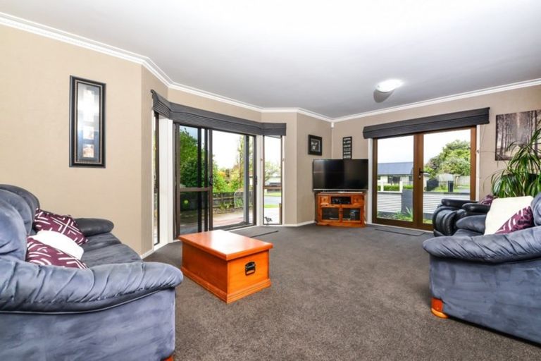 Photo of property in 122 Grey Street, Cambridge, 3434