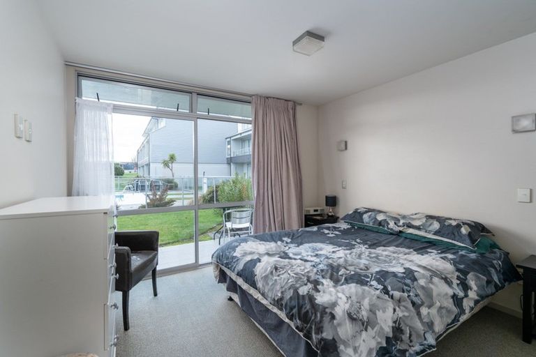 Photo of property in 300 Lake Terrace, Two Mile Bay, Taupo, 3330