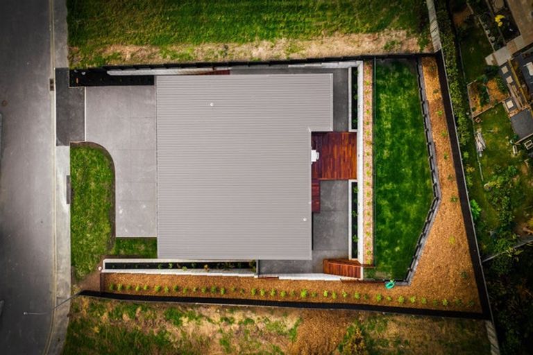 Photo of property in 8 Francis Mill Grove, Westmorland, Christchurch, 8025