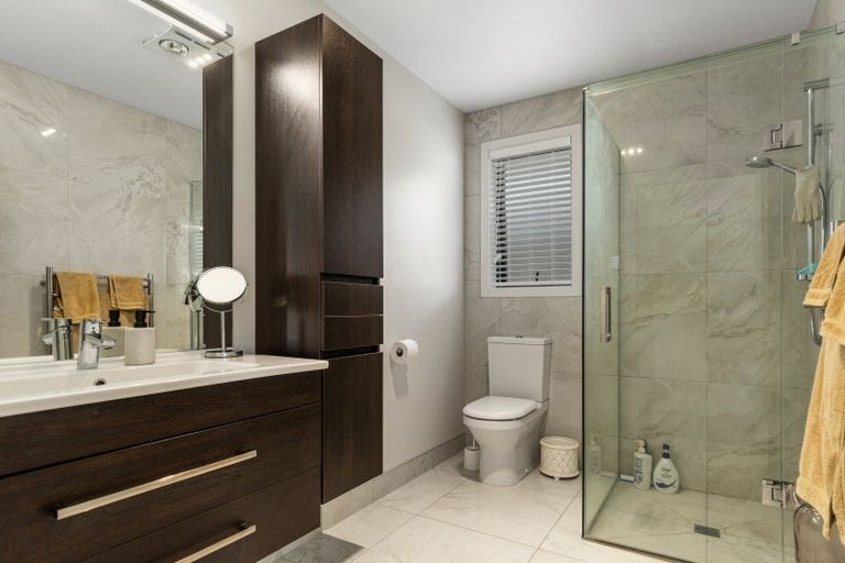 Photo of property in 2 Vesey Drive, Katikati, 3129