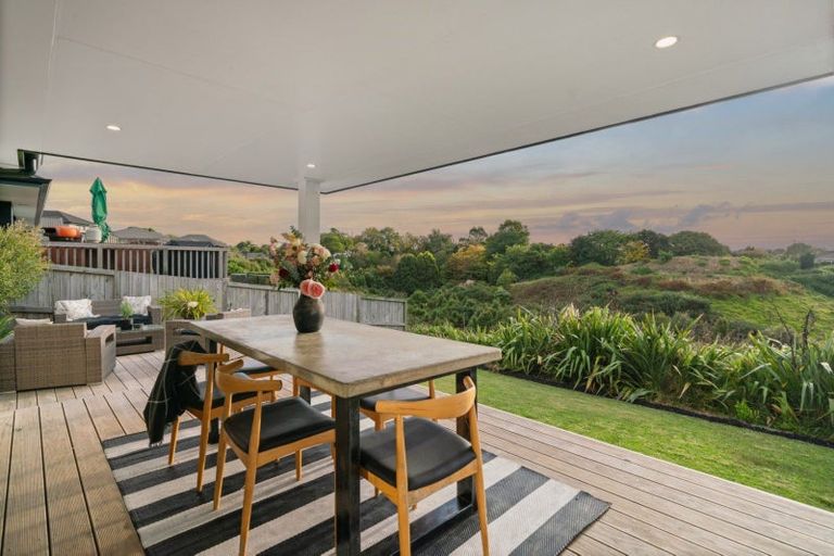 Photo of property in 18 Hass Drive, Ohauiti, Tauranga, 3112