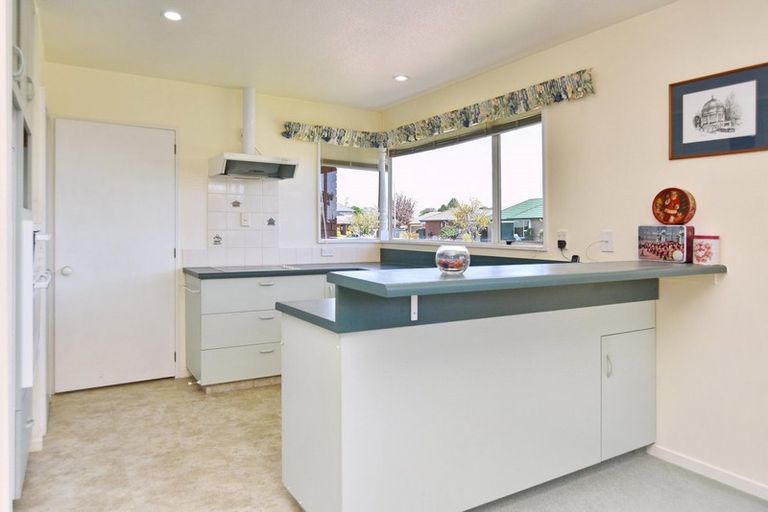 Photo of property in 53 Kintyre Drive, Broomfield, Christchurch, 8042