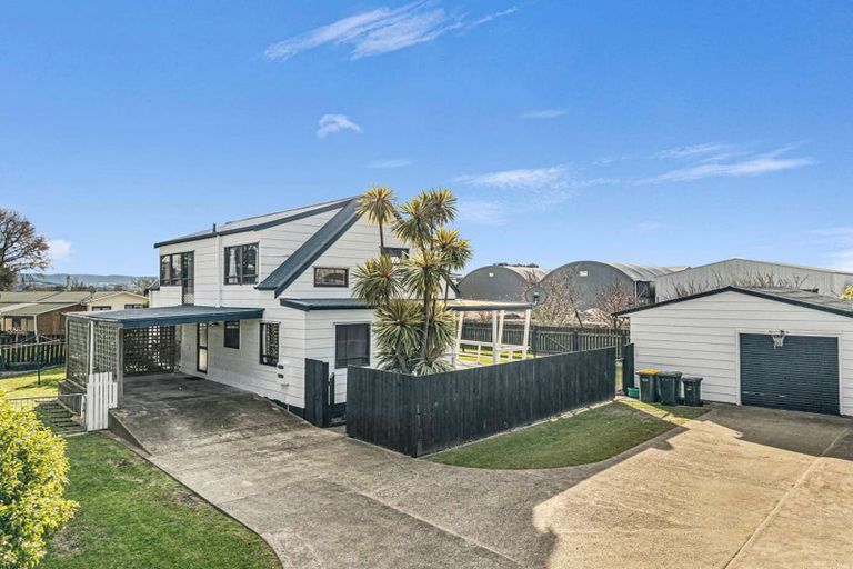 Photo of property in 23 Totara Street, Edgecumbe, 3120