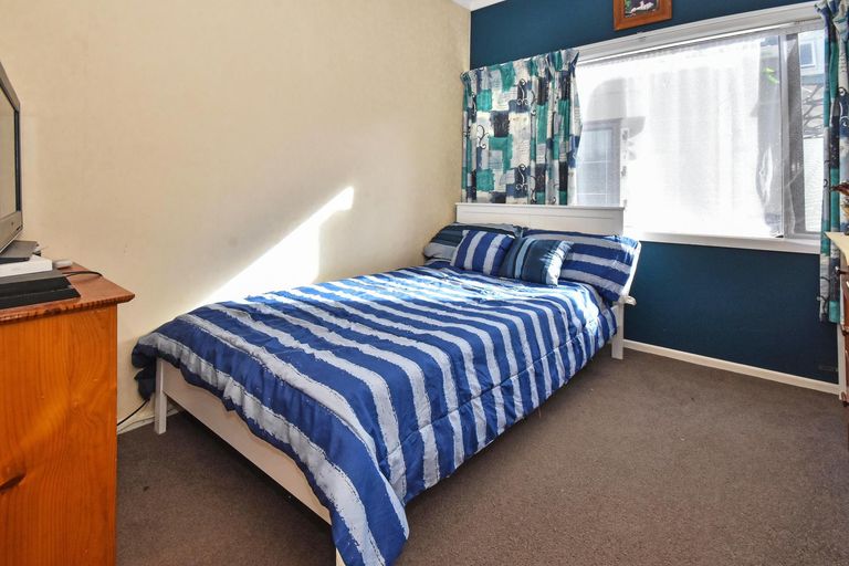 Photo of property in 47 Huia Road, Papatoetoe, Auckland, 2025