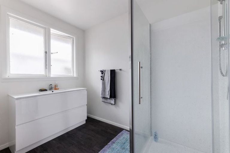 Photo of property in 21 Rountree Street, Upper Riccarton, Christchurch, 8041