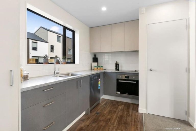Photo of property in 11/124u Britomart Street, Berhampore, Wellington, 6023