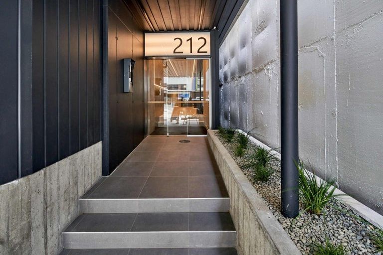 Photo of property in 506/212u Willis Street, Te Aro, Wellington, 6011