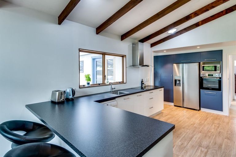 Photo of property in 22 Gebbie Road, Taradale, Napier, 4112