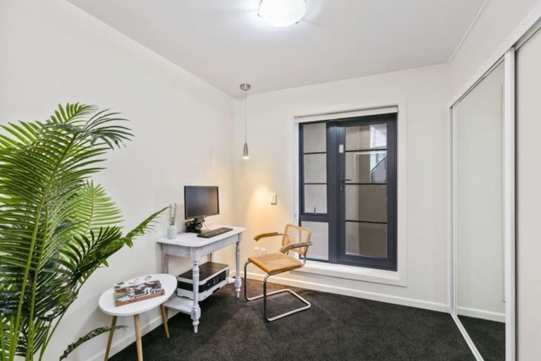 Photo of property in Westhaven Apartments, 15/127u Molesworth Street, Thorndon, Wellington, 6011