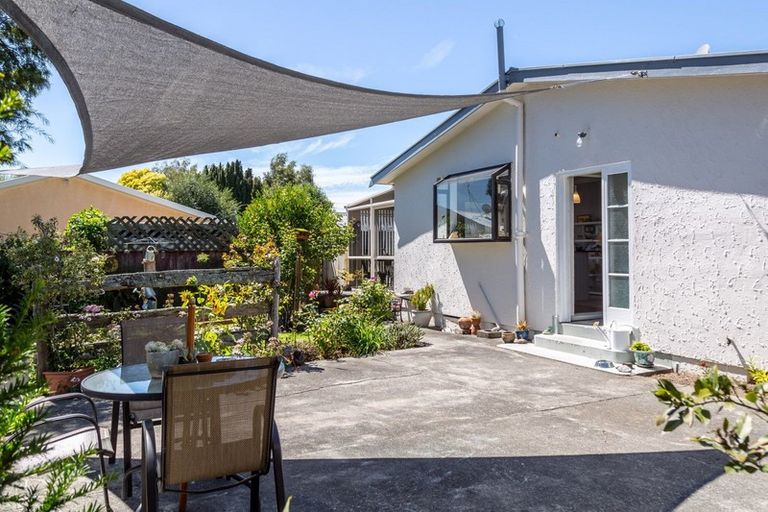 Photo of property in 118 West Street, Greytown, 5712