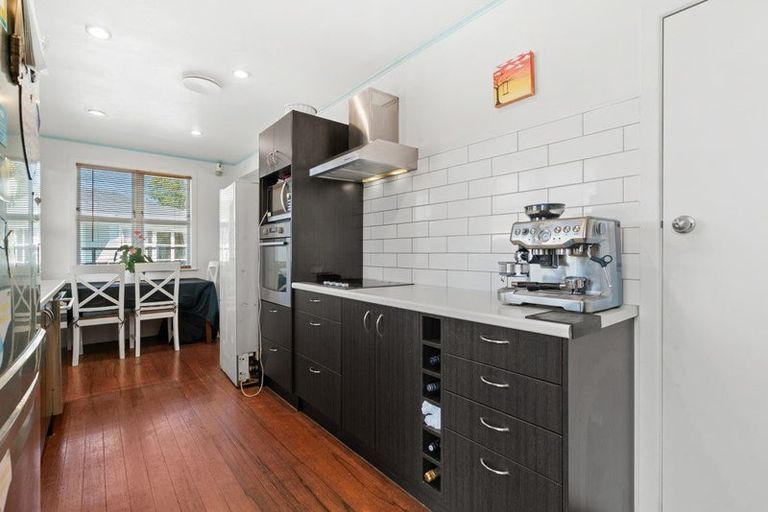 Photo of property in 1/24 Greenhaven Avenue, Opaheke, Papakura, 2113