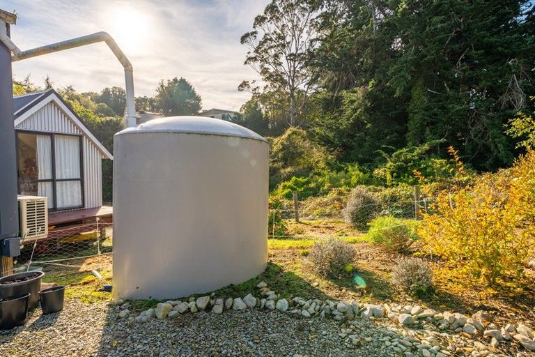Photo of property in 5 Tenby Street, Moeraki, 9482