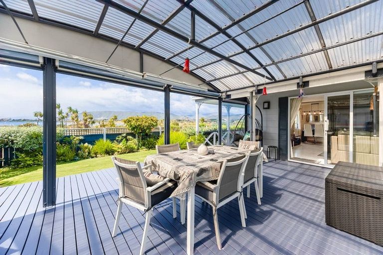 Photo of property in 260 Manly Street, Paraparaumu Beach, Paraparaumu, 5032