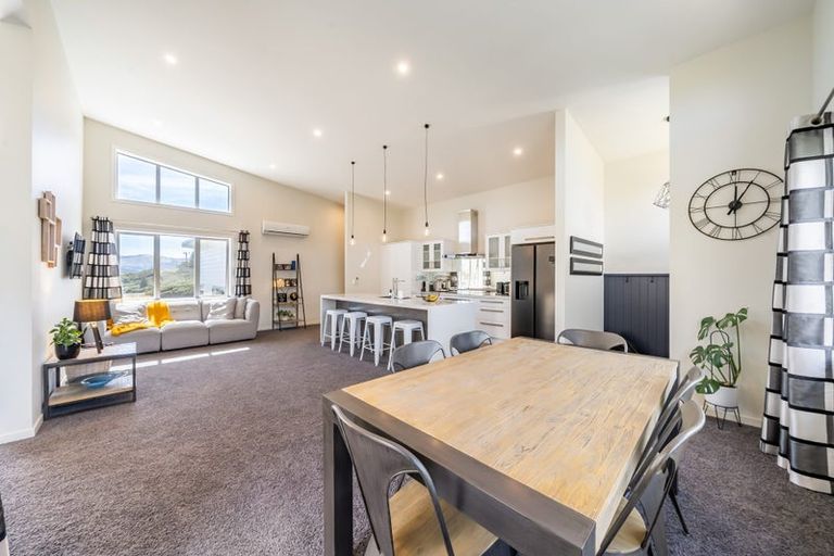 Photo of property in 4 Semaphore Lane, Whitby, Porirua, 5024