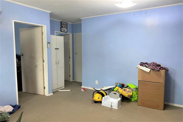 Photo of property in 2/43a Merton Street, Trentham, Upper Hutt, 5018