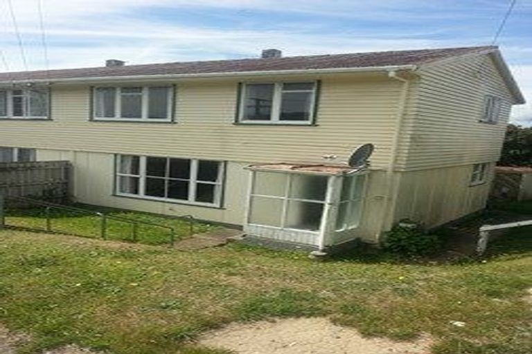 Photo of property in 33- 35 Gear Terrace, Ranui, Porirua, 5024