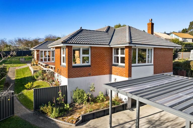 Photo of property in 6 Church Street, Green Island, Dunedin, 9018