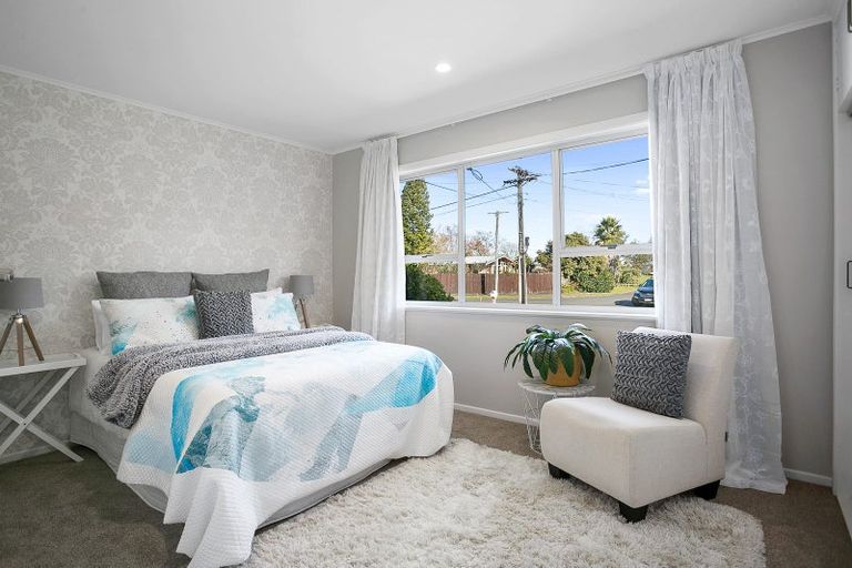 Photo of property in 54 Regent Street, Silverdale, Hamilton, 3216