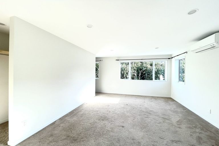 Photo of property in 41 Remuremu Street, Long Bay, Auckland, 0630