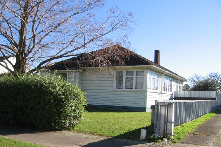 Photo of property in 16 Humber Street, Roslyn, Palmerston North, 4414
