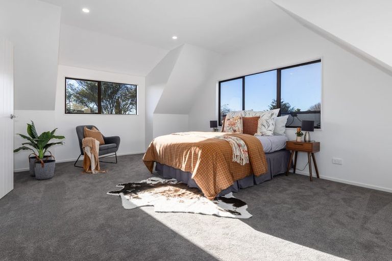 Photo of property in 102 Langdale Avenue, Paraparaumu, 5032