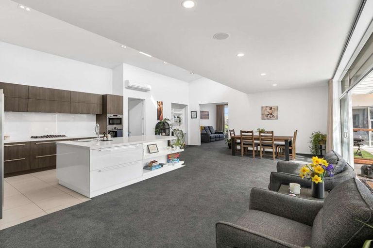 Photo of property in 127 Pegasus Boulevard, Pegasus, 7612
