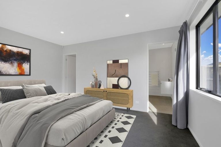 Photo of property in 2 Denton Street, Amberley, 7410