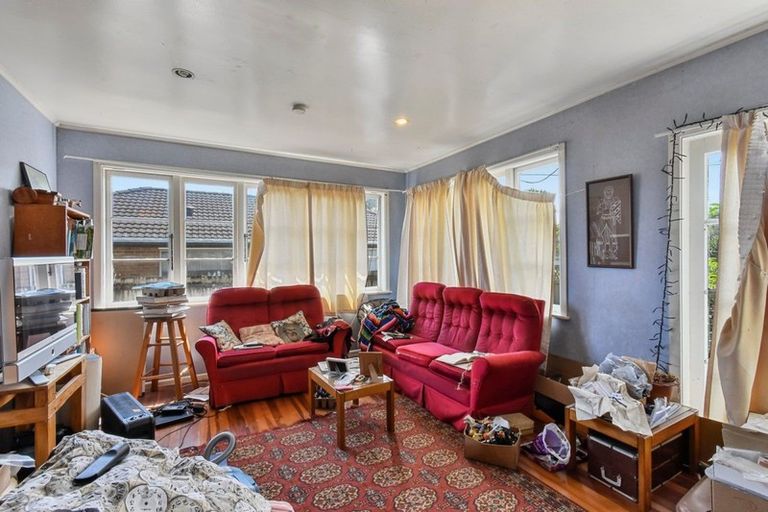 Photo of property in 85 Kenderdine Road, Papatoetoe, Auckland, 2025