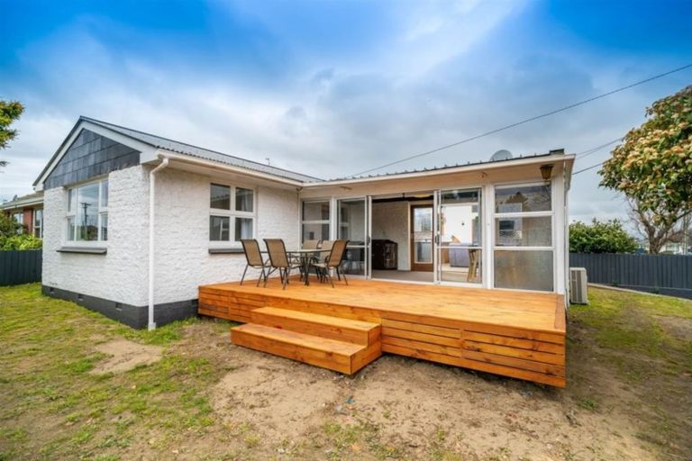Photo of property in 4 Colac Street, Avondale, Christchurch, 8061