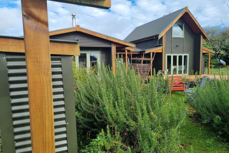 Photo of property in 47 Owhango Road, Owhango, 3990