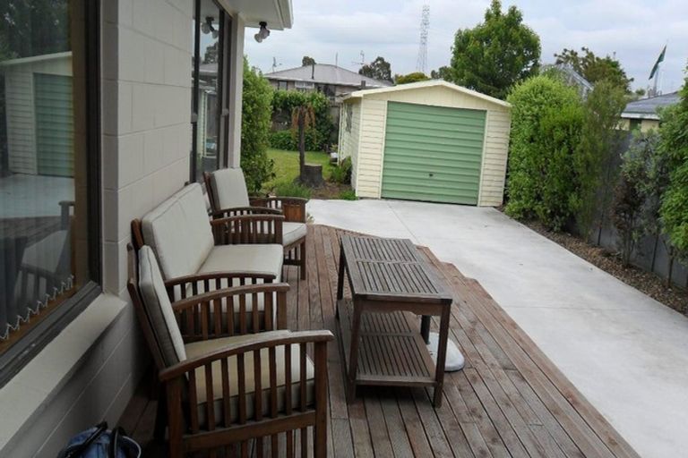 Photo of property in 52 Oriana Crescent, Hornby, Christchurch, 8042