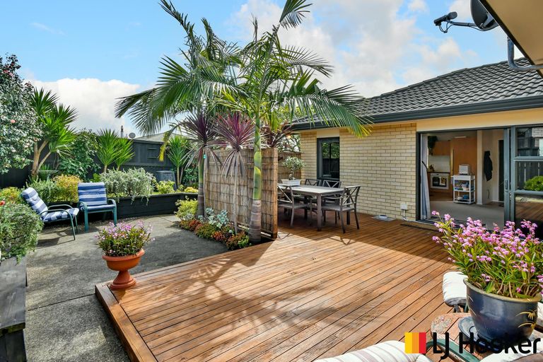 Photo of property in 25a Puriri Road, Pukekohe, 2120