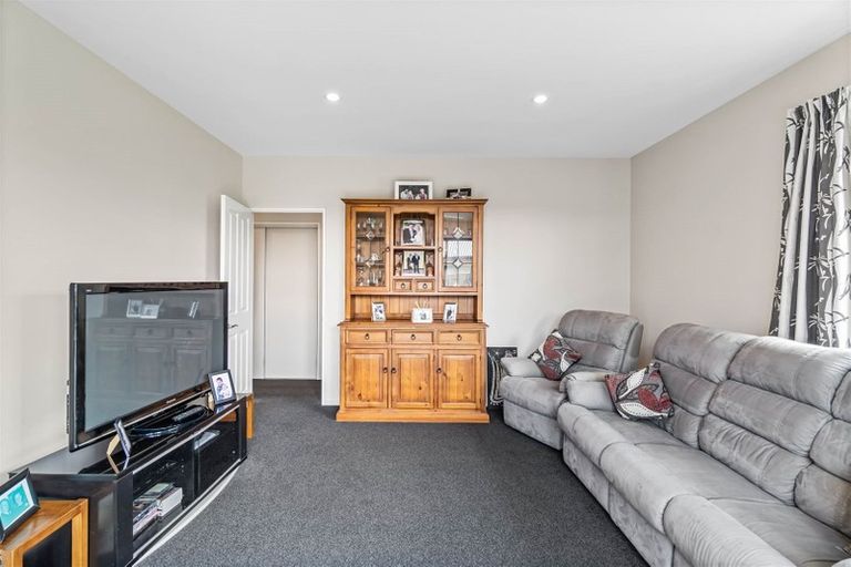 Photo of property in 184 Brookside Road, Rolleston, 7614