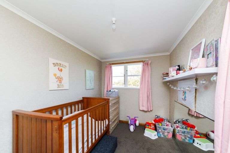 Photo of property in 28 Lower High Street, Marton, 4710