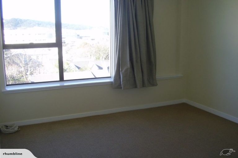 Photo of property in Hobson Court Flats, 55/70u Hobson Street, Thorndon, Wellington, 6011