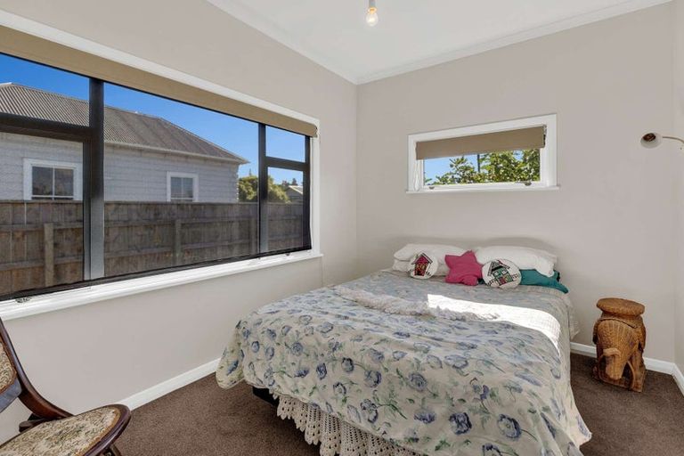 Photo of property in 10 William Street, Marton, 4710