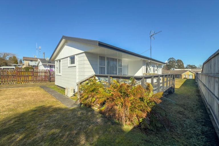 Photo of property in 20 Thompson Street, Tokoroa, 3420