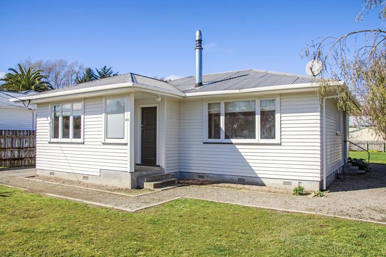 Photo of property in 61 Makoura Road, Masterton, 5810