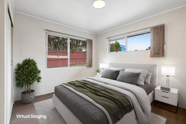 Photo of property in 1/587 Glenfield Road, Totara Vale, Auckland, 0629